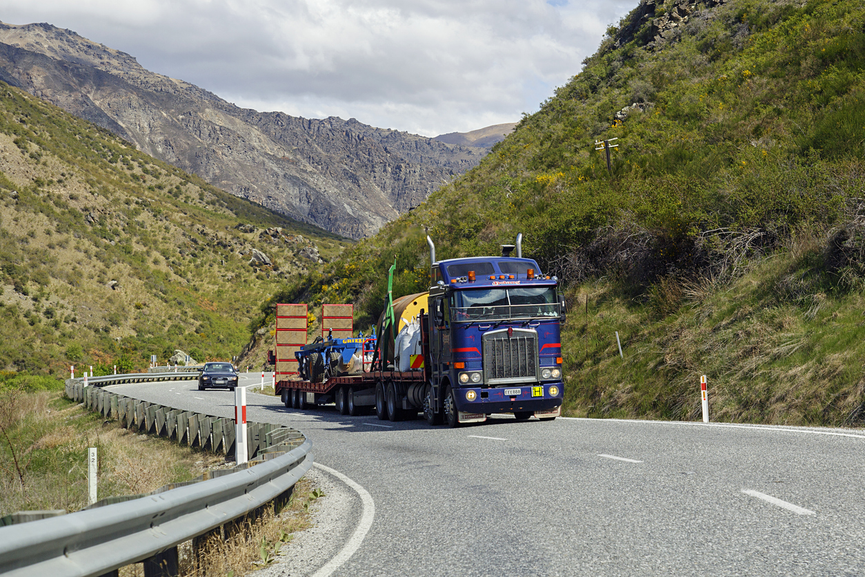 freight transport truck image